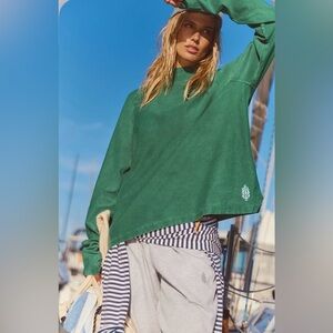 ▪️NWOT Free People Restoration Layer in Heritage Green
